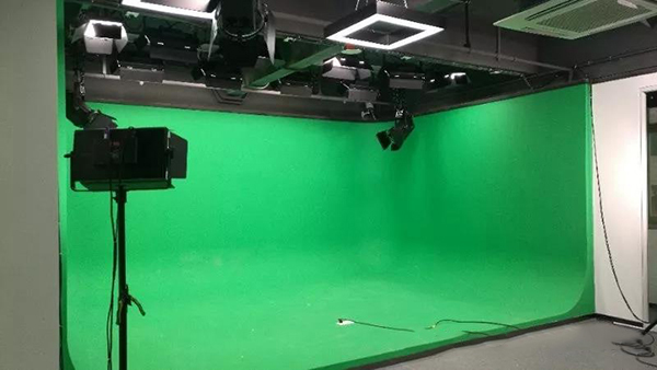 The virtual studio lighting project of Guangzhou Second Normal University was completed